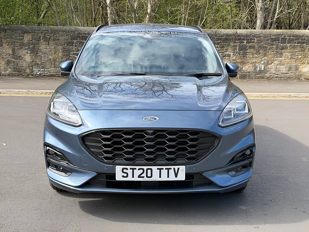 Used 2020 Ford Kuga ST-Line First Edition Blue - Interior and Exterior details 3