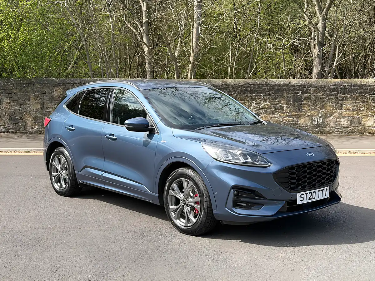 Used 2020 Ford Kuga ST-Line First Edition Blue - Interior and Exterior details 5