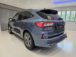 Used 2020 Ford Kuga ST-Line First Edition Blue - Interior and Exterior details 6