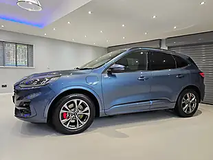 Used 2020 Ford Kuga ST-Line First Edition Blue - Interior and Exterior details 7