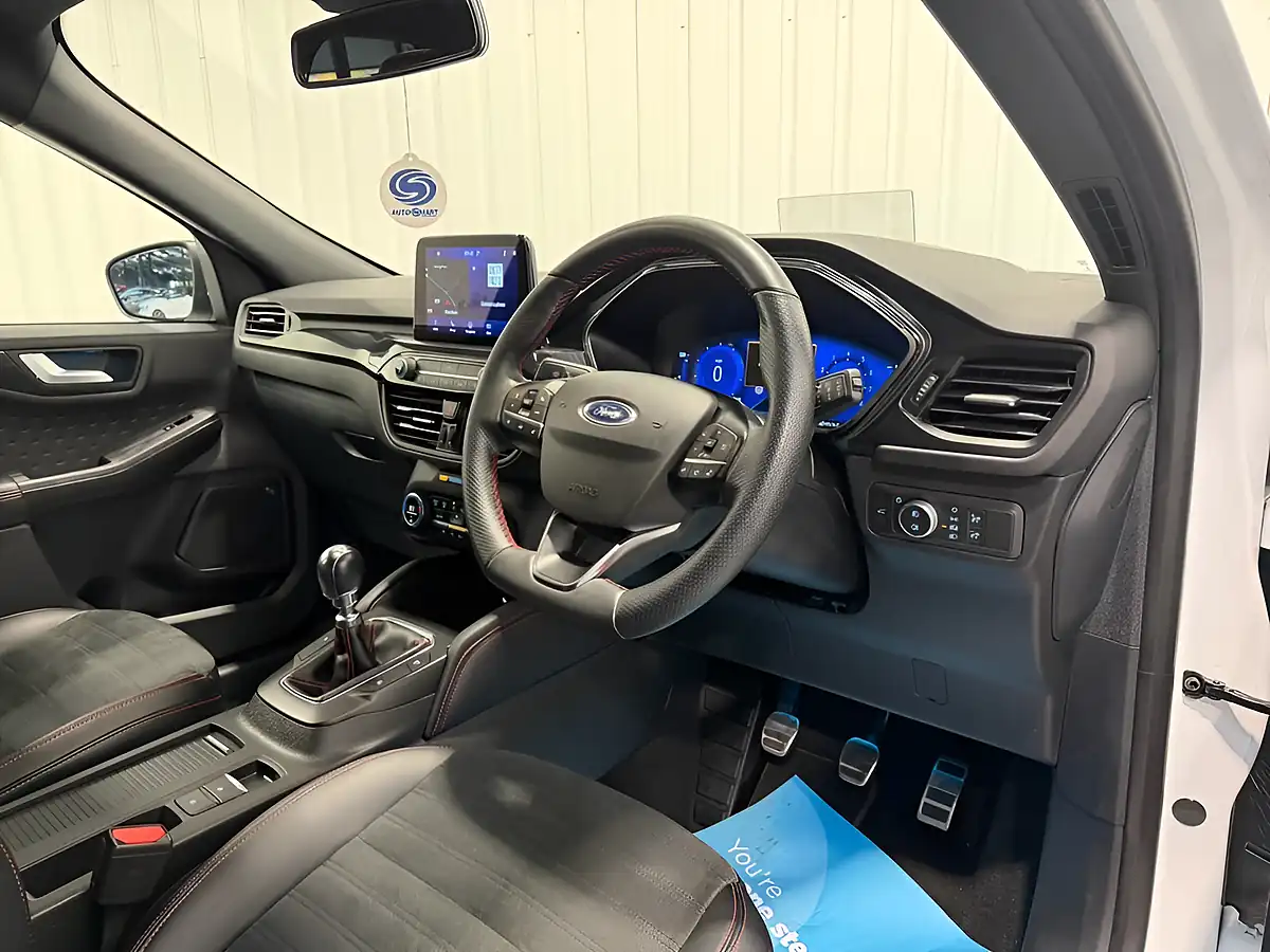 Used 2020 Ford Kuga ST-Line First Edition Frozen White - Interior and Exterior details 10