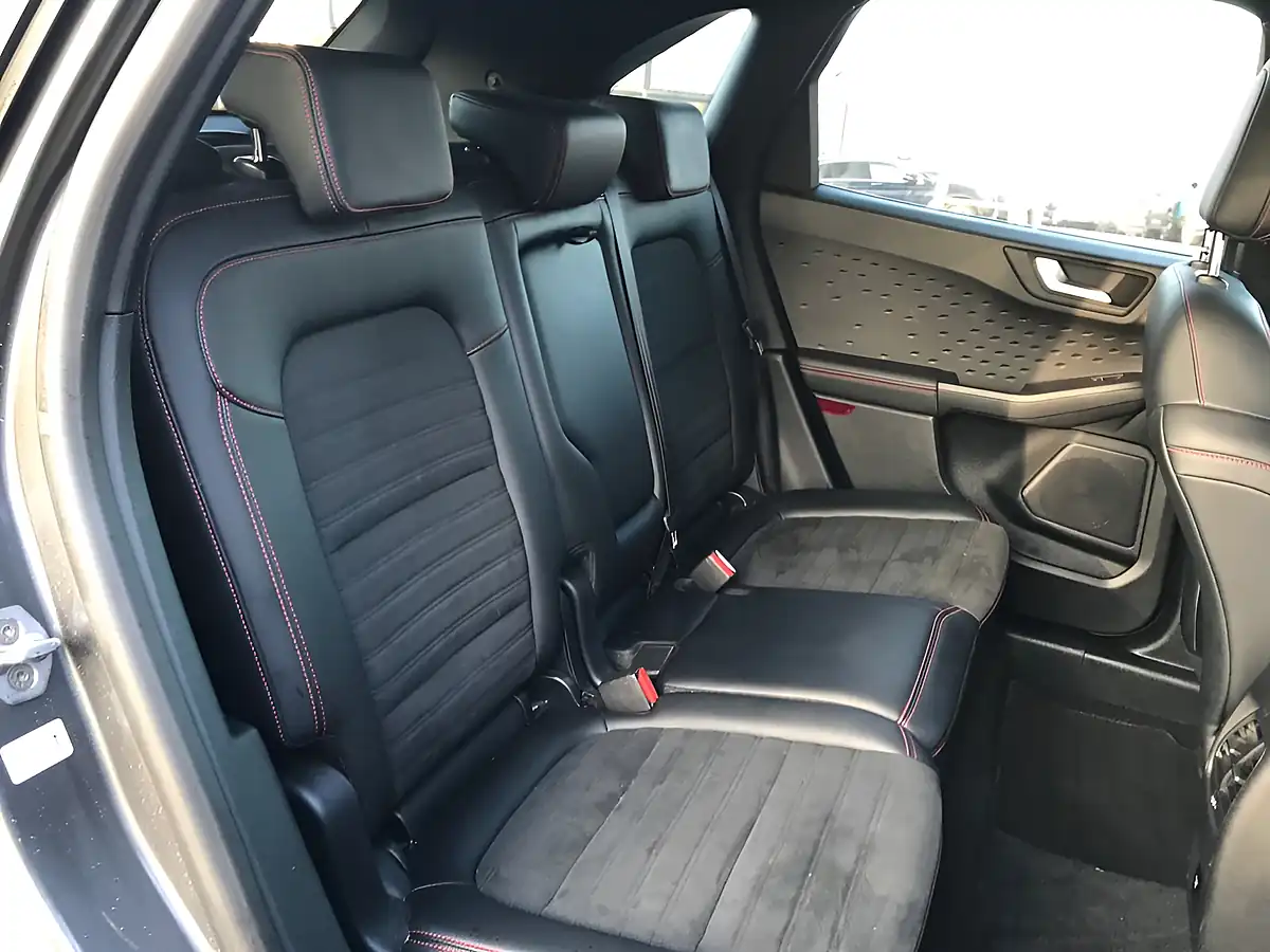 Used 2020 Ford Kuga ST-Line Magnetic Grey - Interior and Exterior details 11
