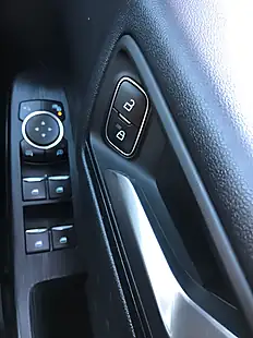 Used 2020 Ford Kuga ST-Line Magnetic Grey - Interior and Exterior details 19