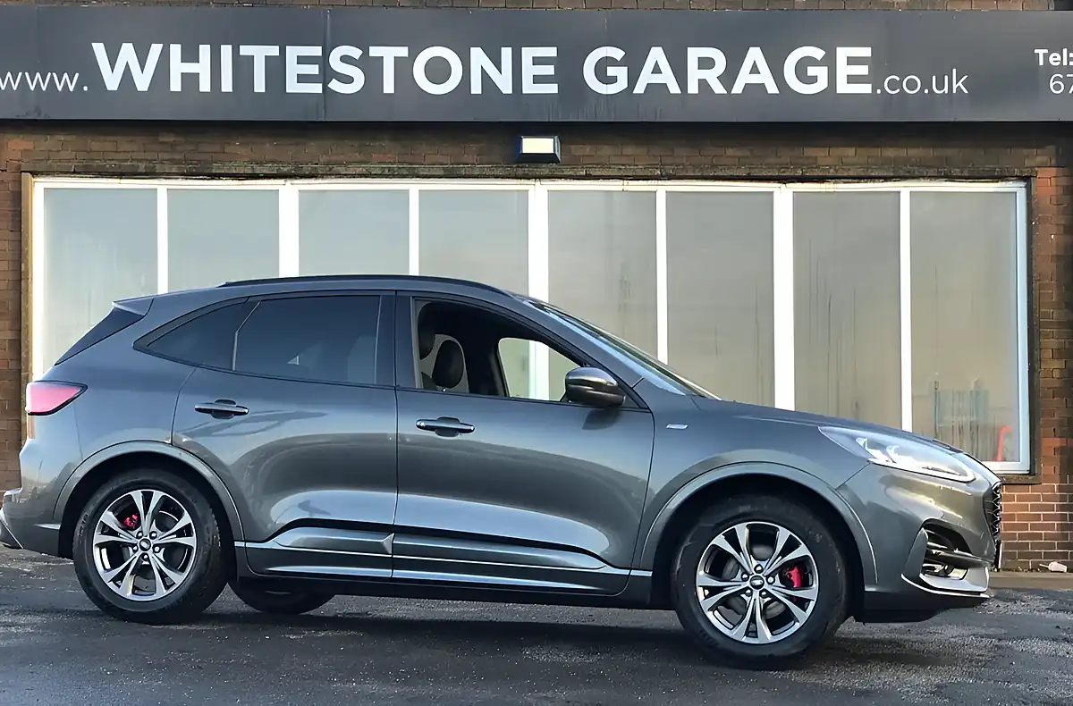 Used 2020 Ford Kuga ST-Line Magnetic Grey - Interior and Exterior details 5
