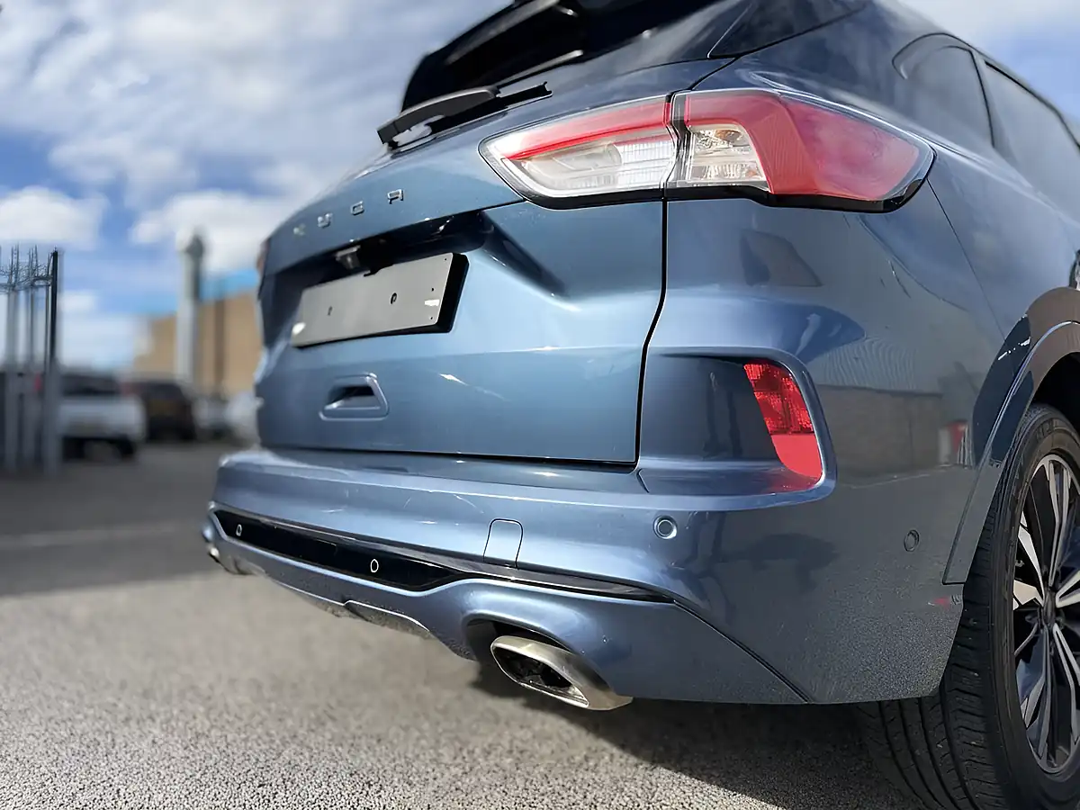 Used 2020 Ford Kuga ST-Line X Blue - Interior and Exterior details 13