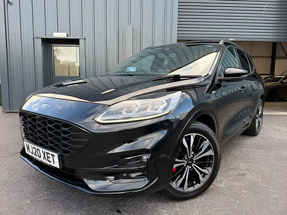 Used 2020 Ford Kuga ST-Line X First Edition Black - Interior and Exterior details 4