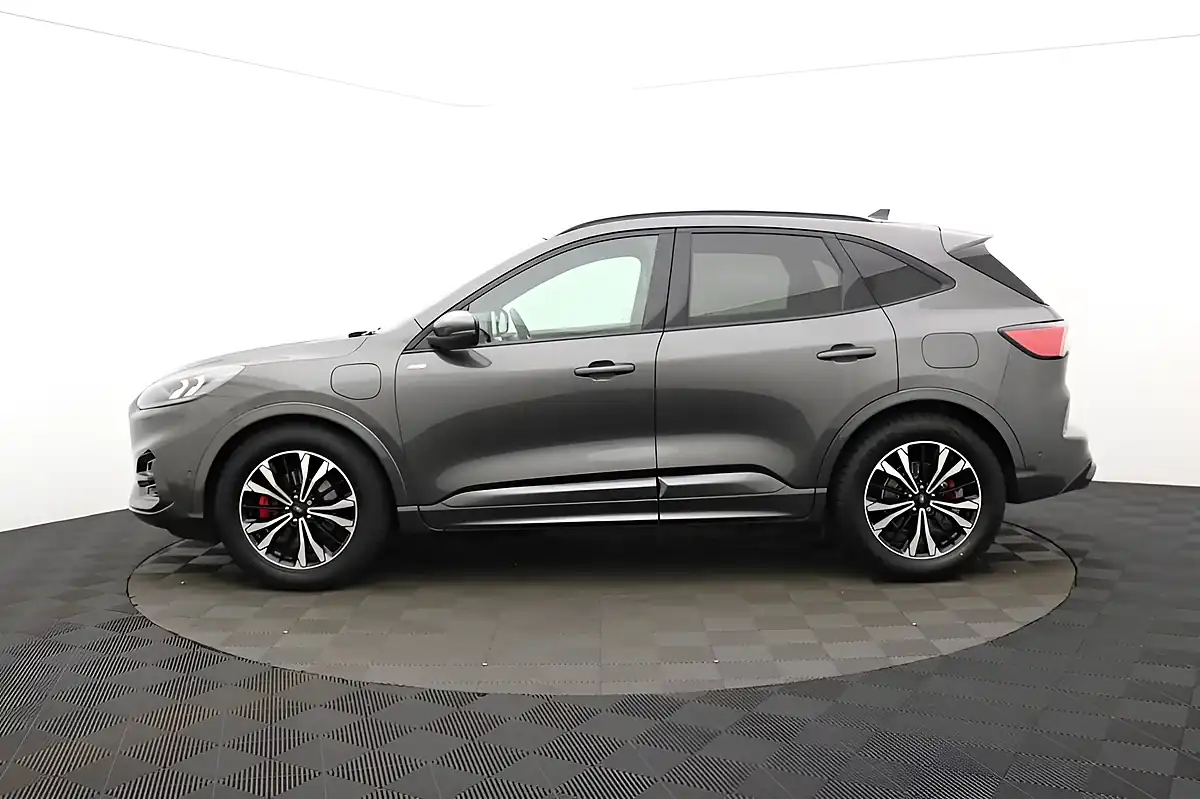 Used 2020 Ford Kuga ST-Line X First Edition Grey - Interior and Exterior details 7