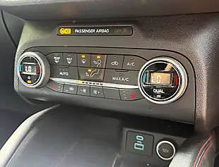 Used 2020 Ford Kuga ST-Line X Frozen White - Interior and Exterior details 18