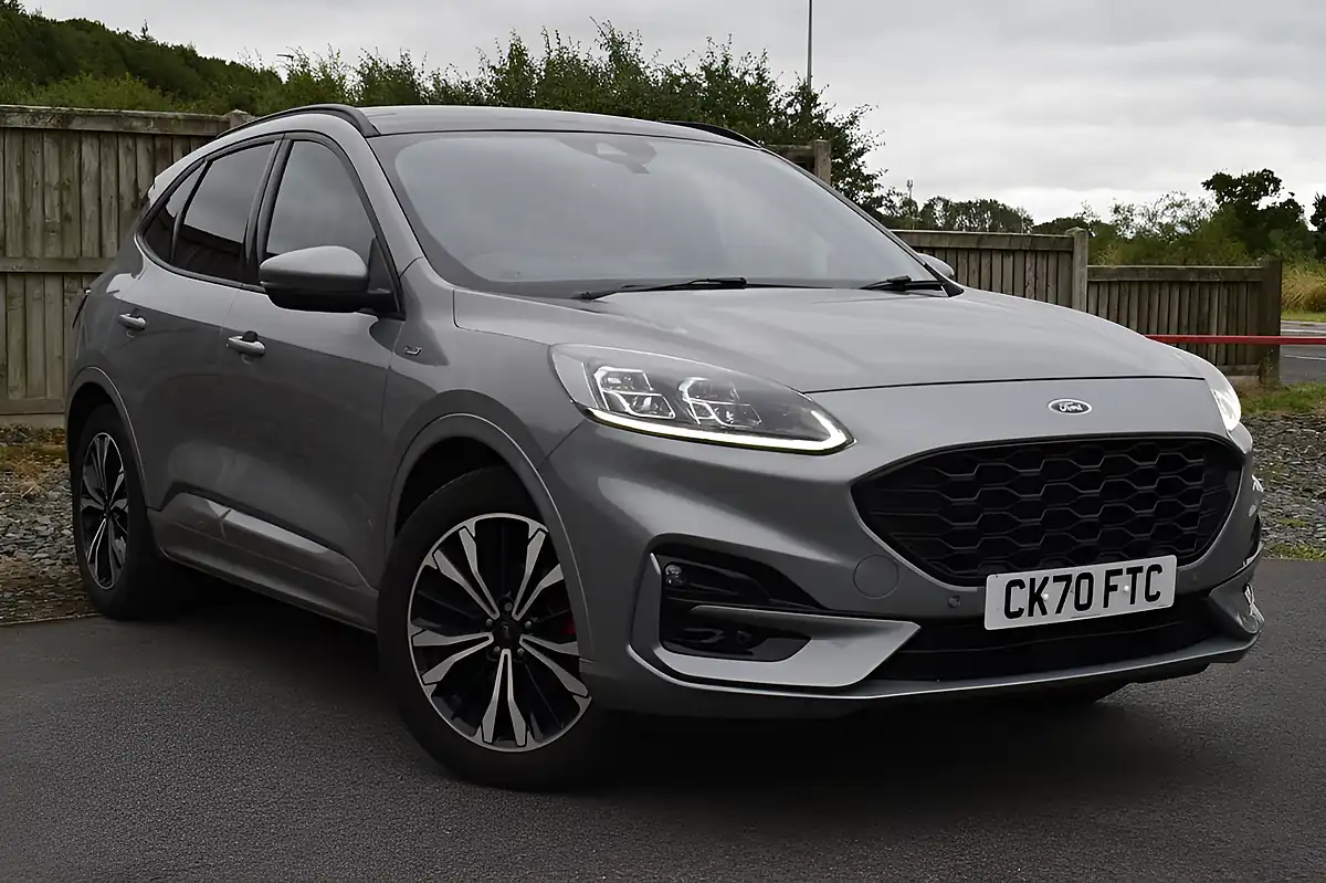 Used 2020 Ford Kuga ST-Line X Silver - Front View