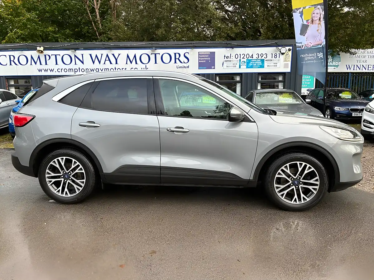 Used 2020 Ford Kuga Titanium Edition Silver - Interior and Exterior details 6