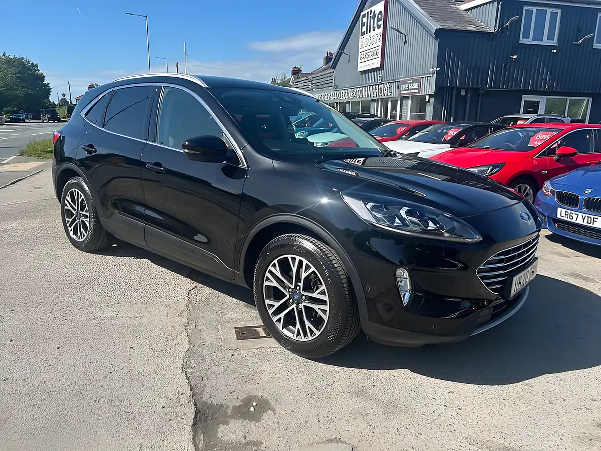 Used 2020 Ford Kuga Titanium First Edition Black - Front View