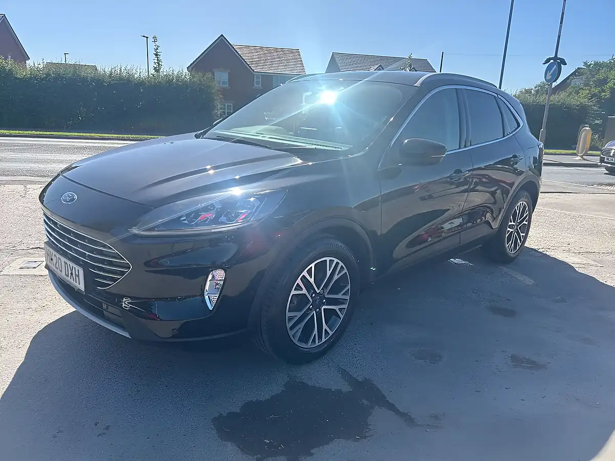 Used 2020 Ford Kuga Titanium First Edition Black - Interior and Exterior details 20
