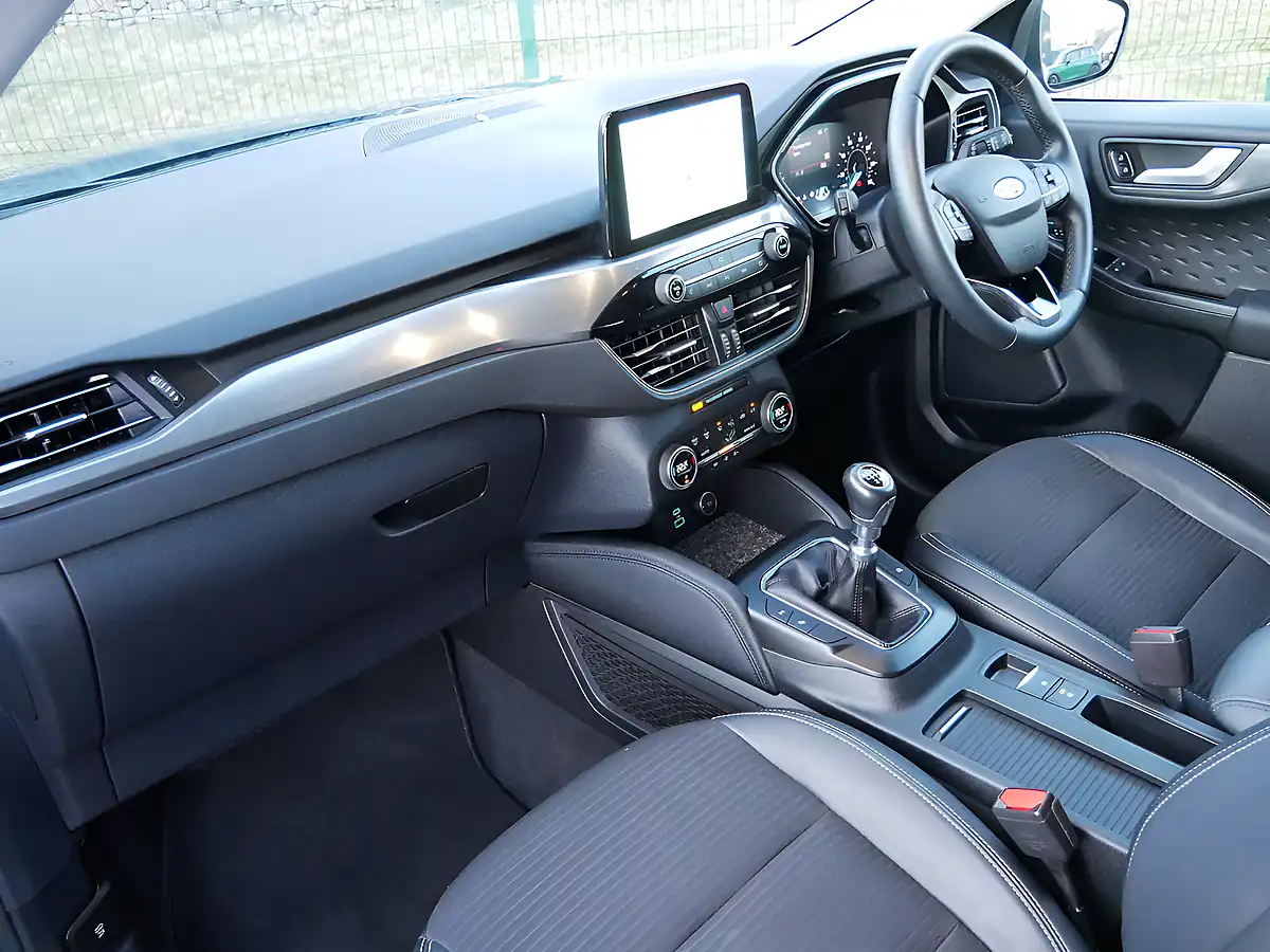 Used 2020 Ford Kuga Titanium First Edition Chrome Blue - Interior and Exterior details 12