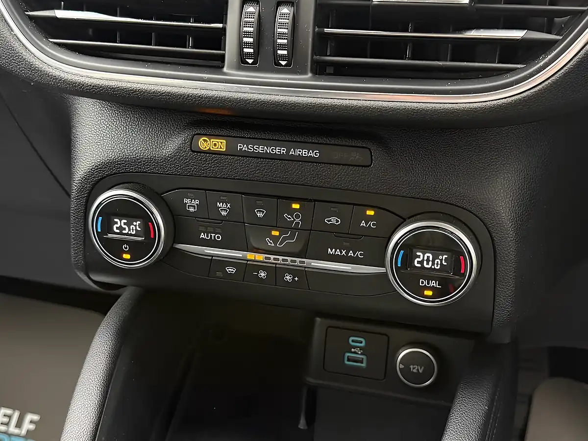 Used 2020 Ford Kuga Titanium First Edition Grey - Interior and Exterior details 17