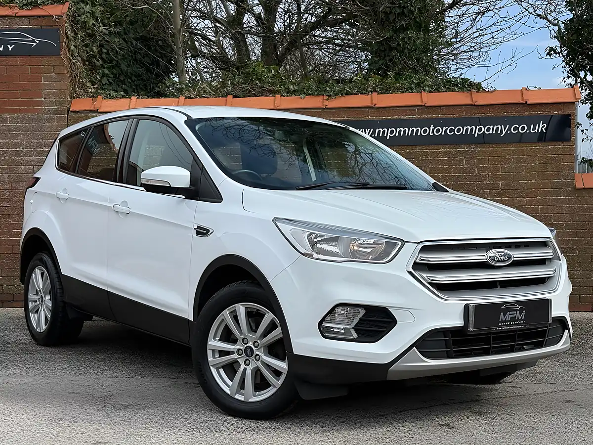 Used 2020 Ford Kuga Zetec Frozen White - Front View