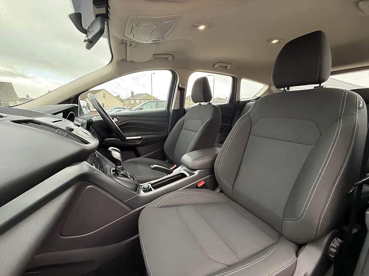 Used 2020 Ford Kuga Zetec Frozen White - Interior and Exterior details 14