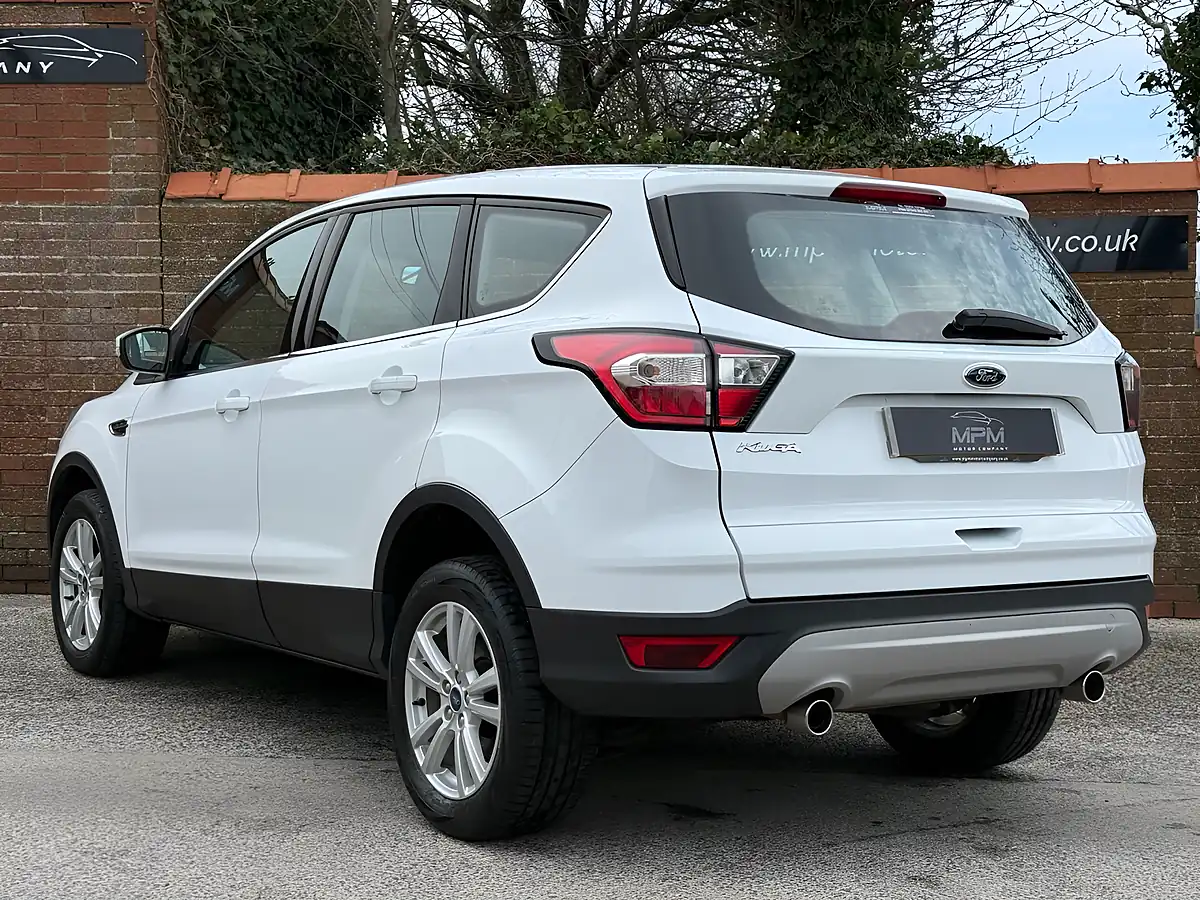 Used 2020 Ford Kuga Zetec Frozen White - Interior and Exterior details 6