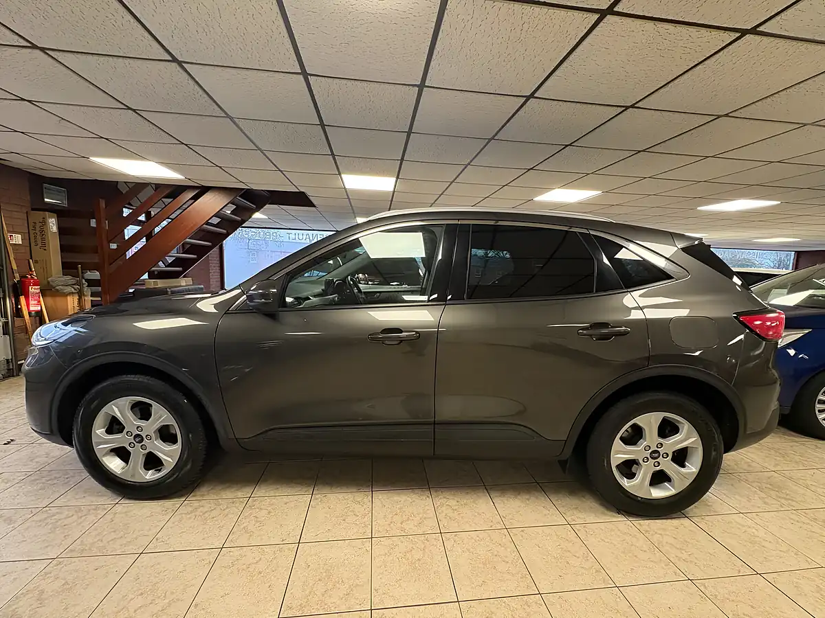 Used 2020 Ford Kuga Zetec Grey - Interior and Exterior details 6