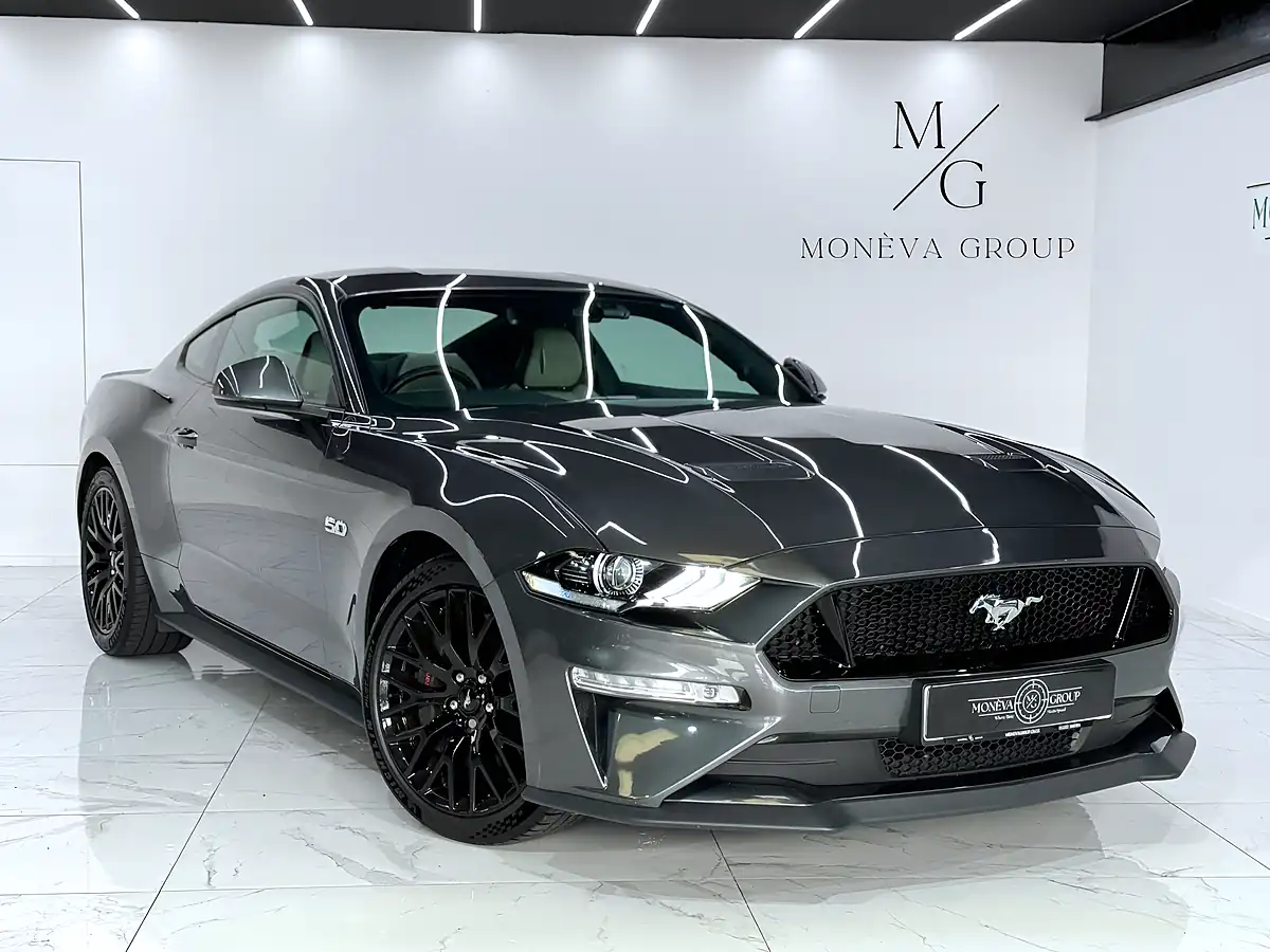 Used 2020 Ford Mustang GT Grey - Front View