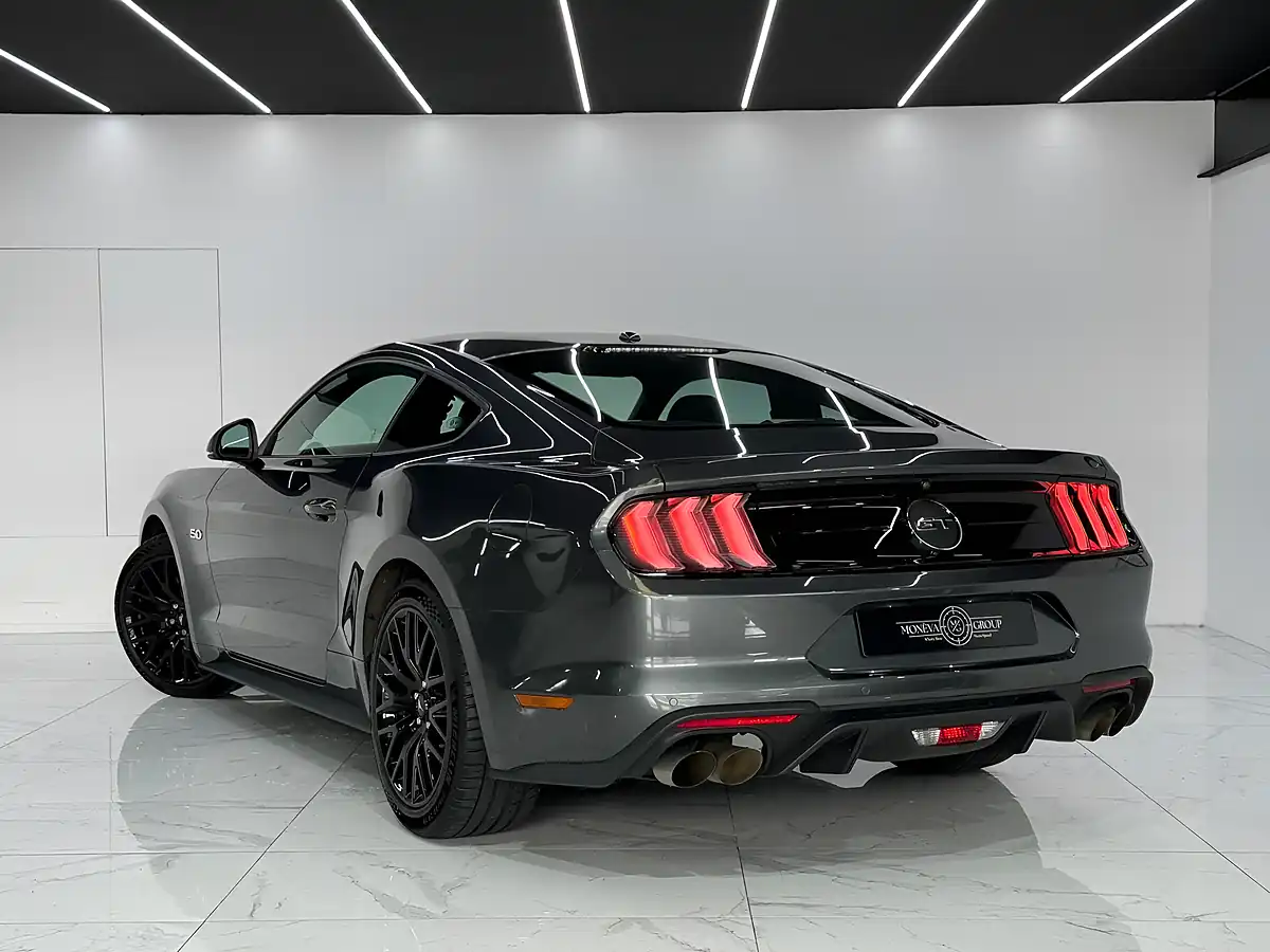 Used 2020 Ford Mustang GT Grey - Interior and Exterior details 5