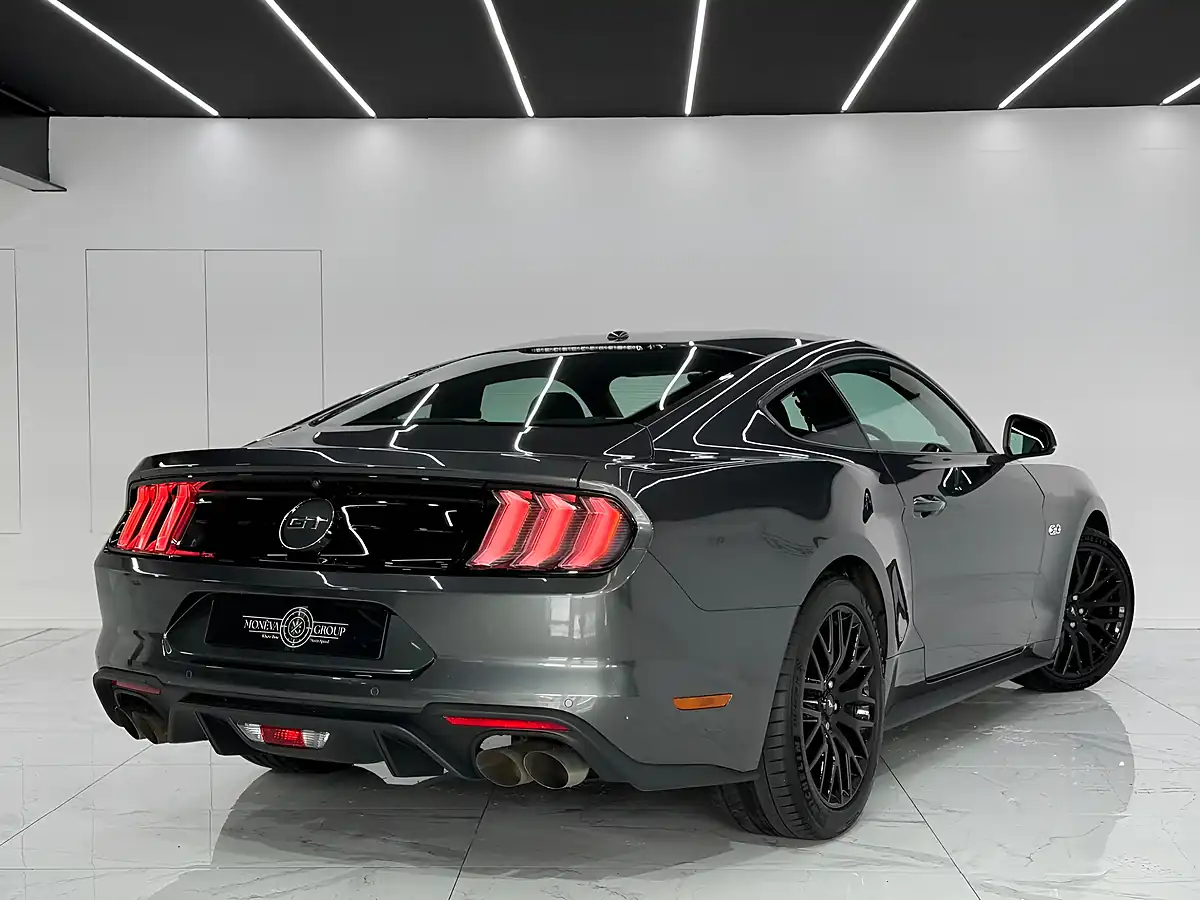 Used 2020 Ford Mustang GT Grey - Interior and Exterior details 6