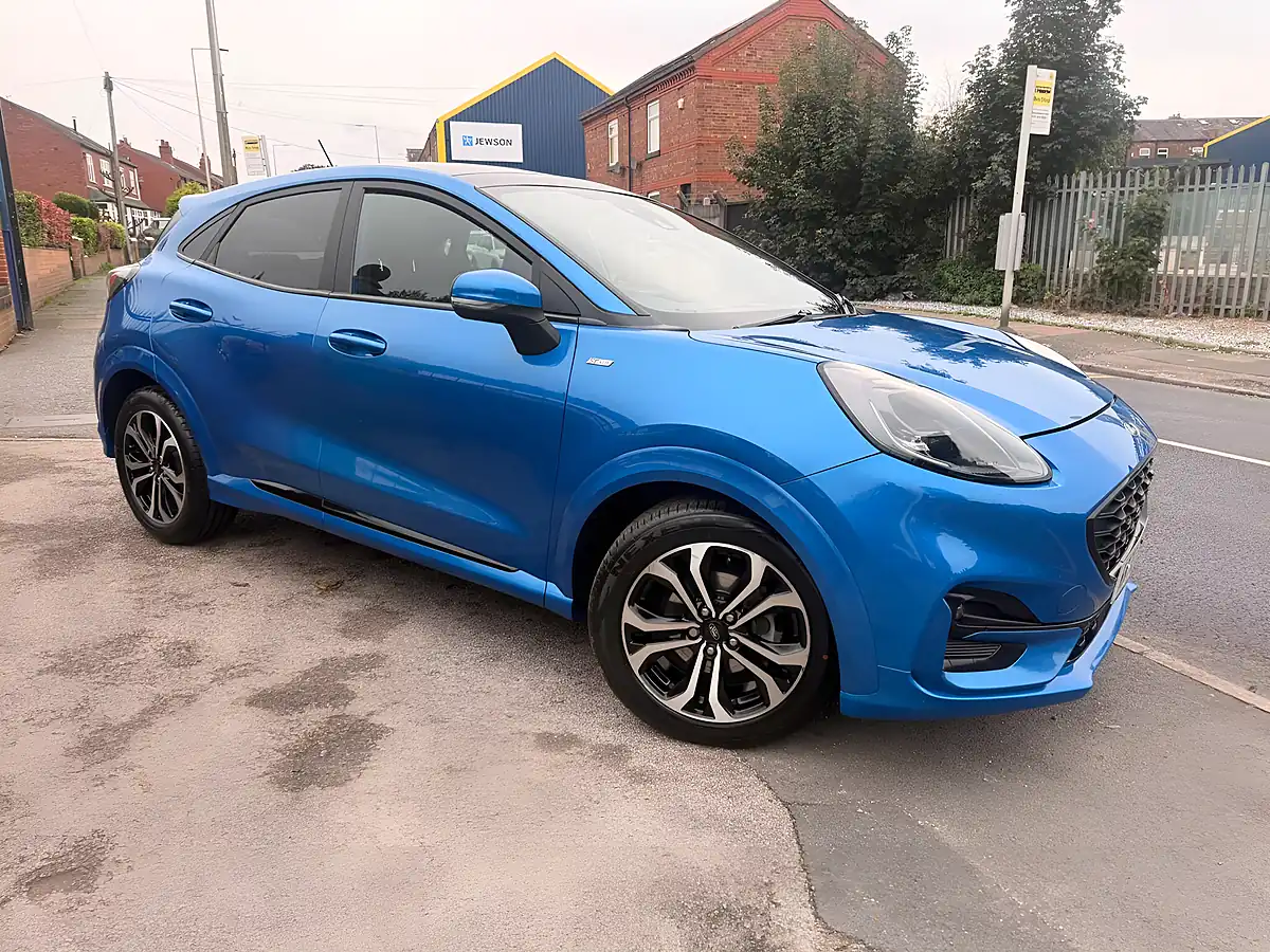 Used 2020 Ford Puma ST-Line Blue - Interior and Exterior details 5