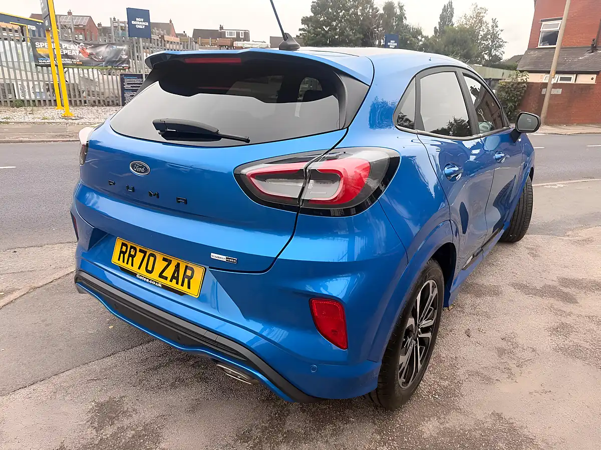 Used 2020 Ford Puma ST-Line Blue - Interior and Exterior details 9