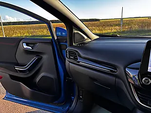 Used 2020 Ford Puma ST-Line Blue - Interior and Exterior details 19