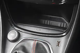 Used 2020 Ford Puma ST-Line Frozen White - Interior and Exterior details 19