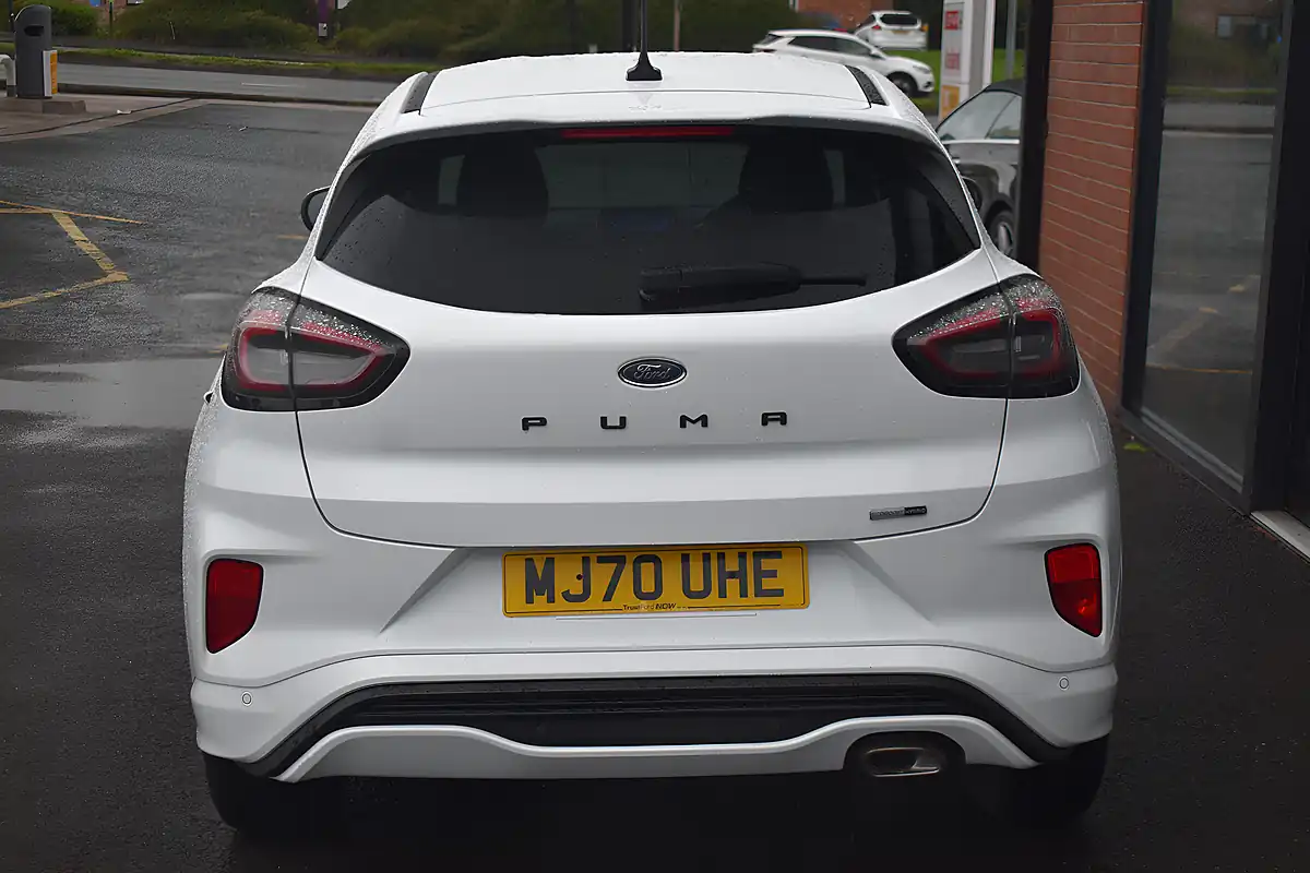 Used 2020 Ford Puma ST-Line Frozen White - Interior and Exterior details 6