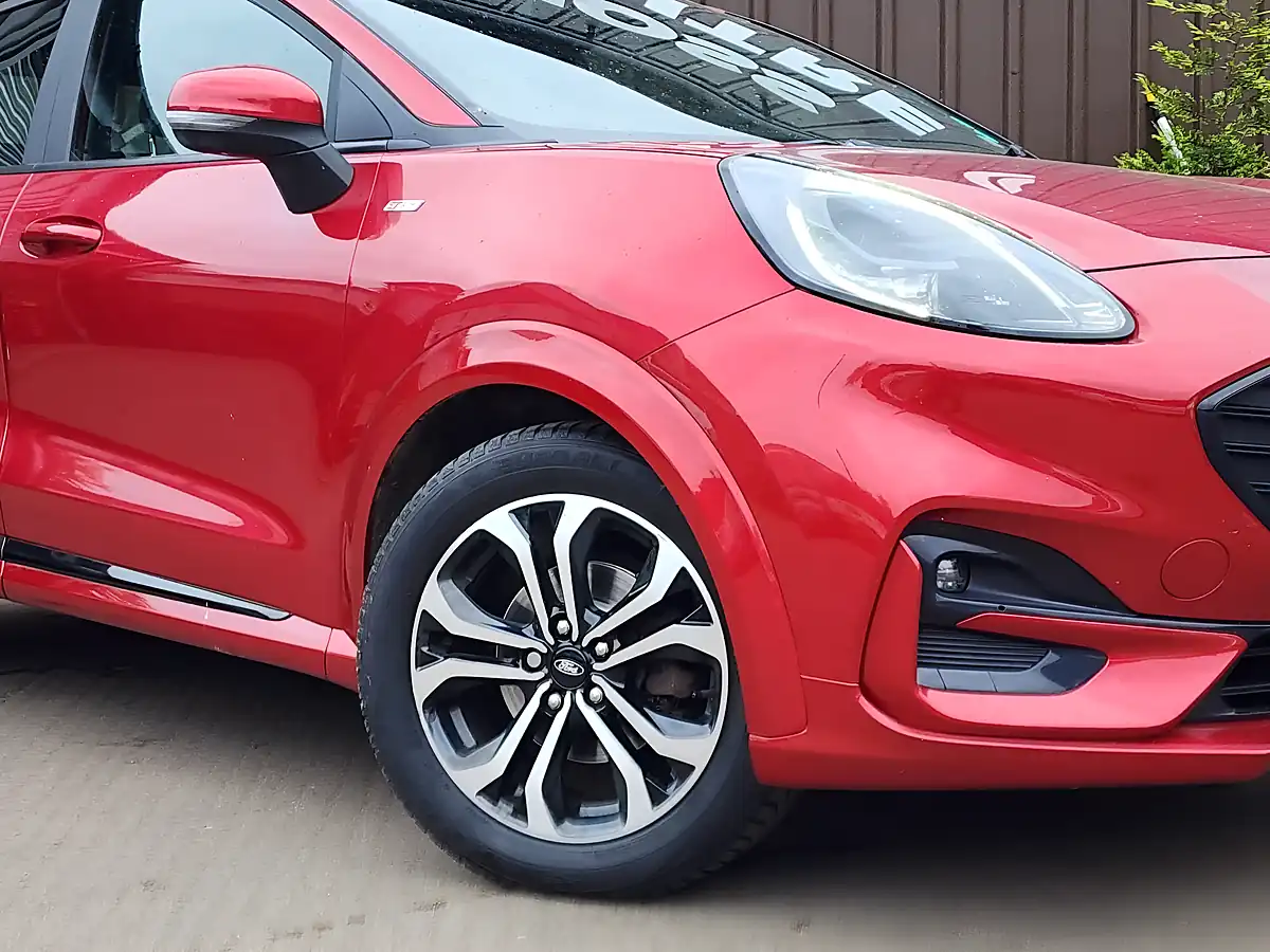 Used 2020 Ford Puma ST-Line Red - Interior and Exterior details 3