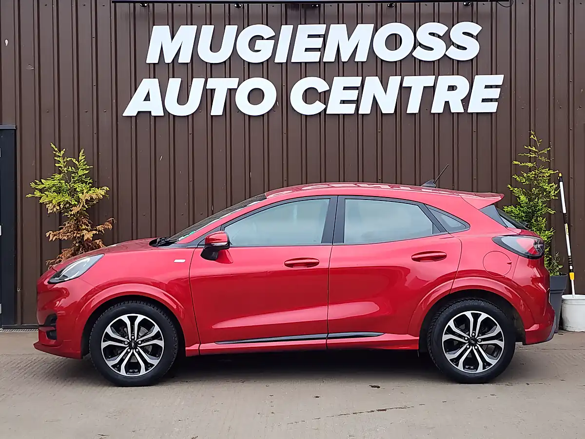 Used 2020 Ford Puma ST-Line Red - Interior and Exterior details 5