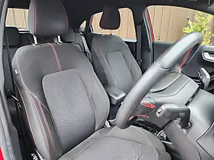Used 2020 Ford Puma ST-Line Red - Interior and Exterior details 7