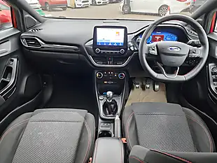 Used 2020 Ford Puma ST-Line Red - Interior and Exterior details 8