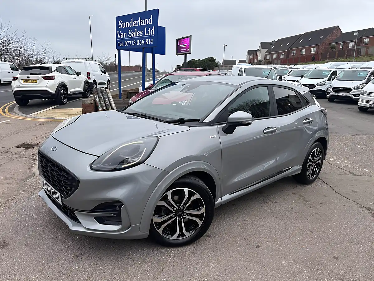 Used 2020 Ford Puma ST-Line Silver - Front View