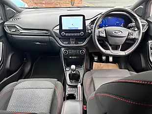 Used 2020 Ford Puma ST-Line Silver - Interior and Exterior details 14