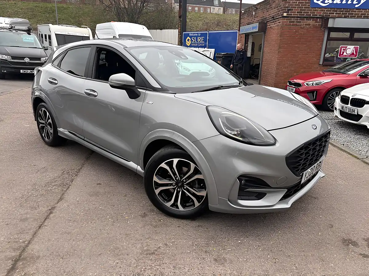 Used 2020 Ford Puma ST-Line Silver - Interior and Exterior details 3
