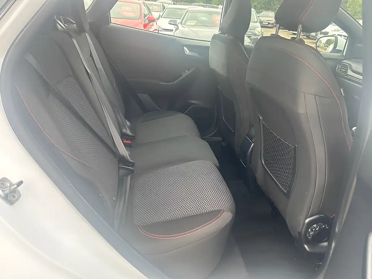 Used 2020 Ford Puma ST-Line White - Interior and Exterior details 6