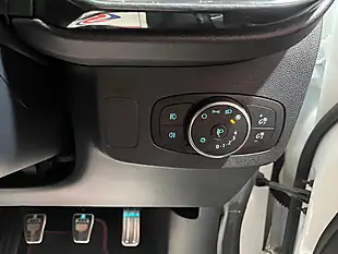 Used 2020 Ford Puma ST-Line White - Interior and Exterior details 13