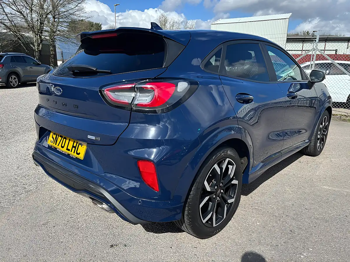 Used 2020 Ford Puma ST-Line X Blue - Interior and Exterior details 10