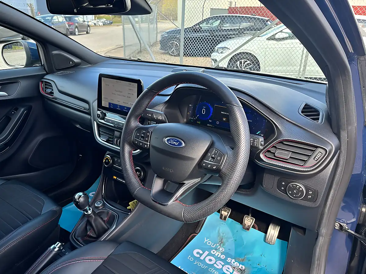 Used 2020 Ford Puma ST-Line X Blue - Interior and Exterior details 2