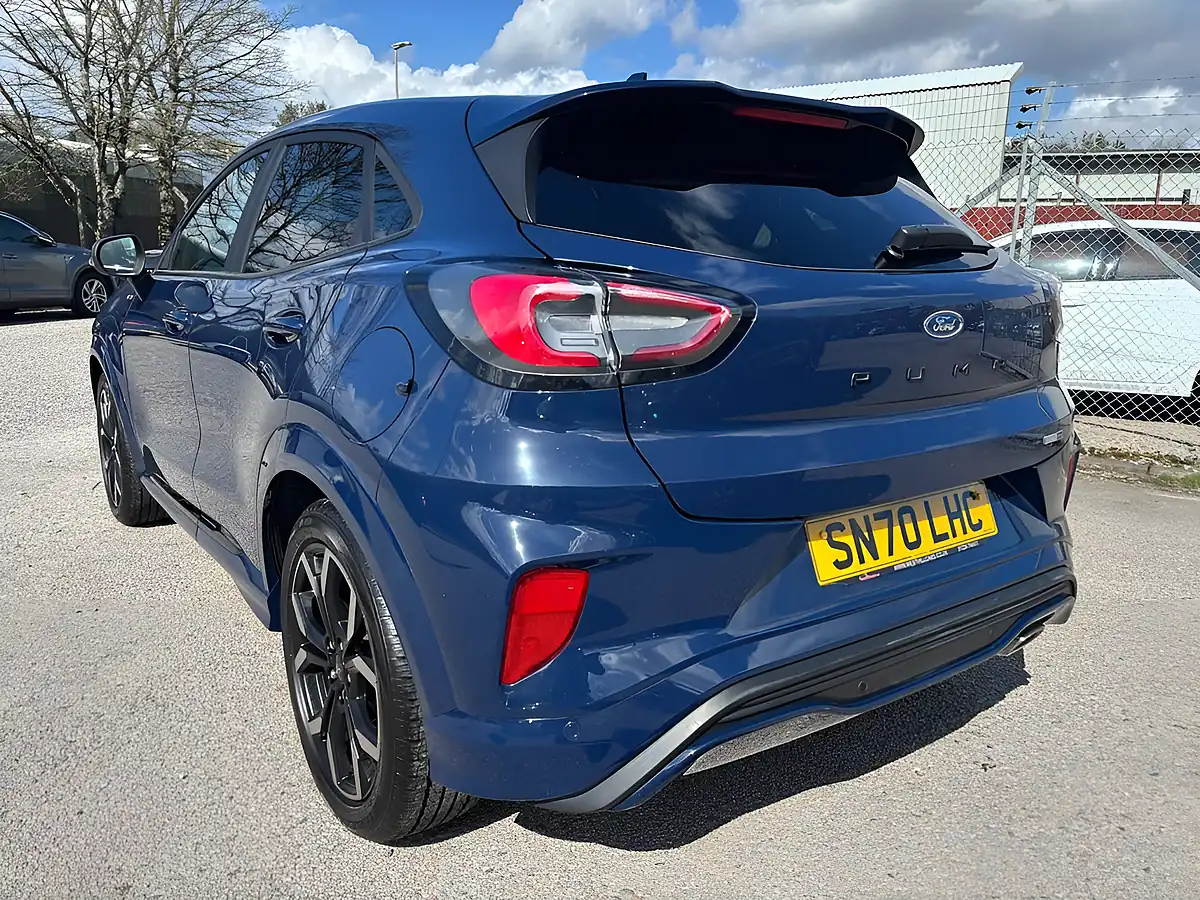 Used 2020 Ford Puma ST-Line X Blue - Interior and Exterior details 4
