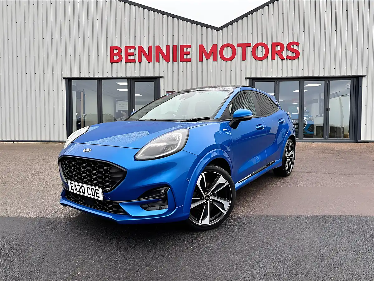 Used 2020 Ford Puma ST-Line X Blue - Front View