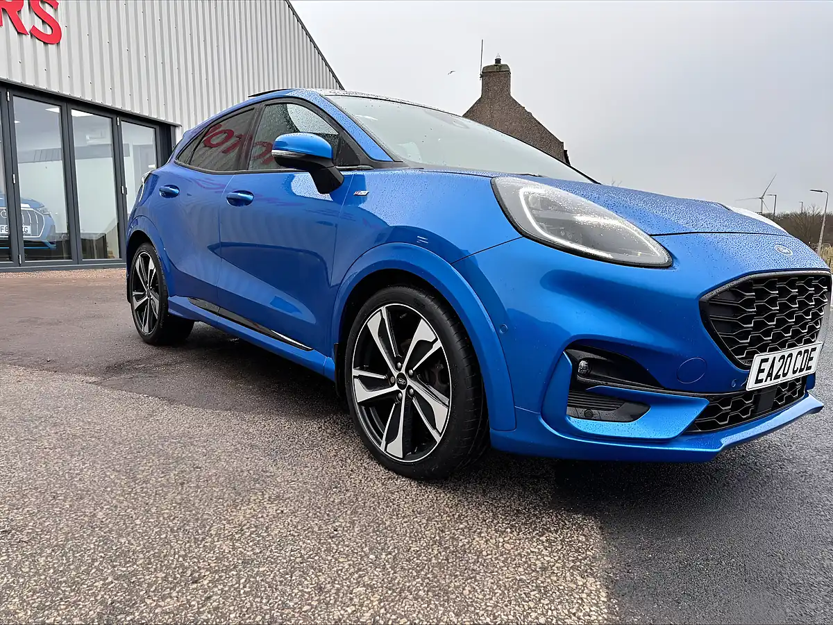 Used 2020 Ford Puma ST-Line X Blue - Interior and Exterior details 4