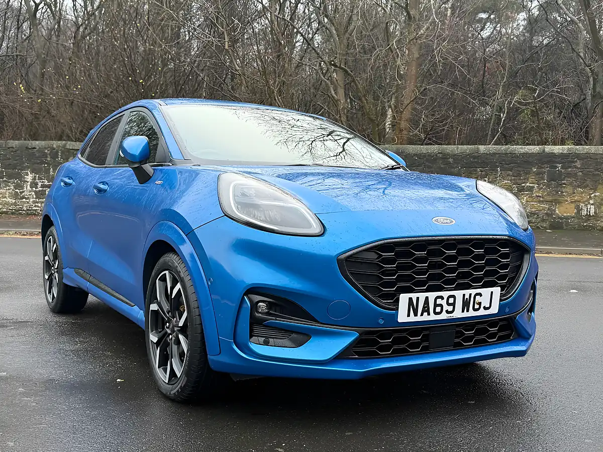 Used 2020 Ford Puma ST-Line X First Edition Blue - Interior and Exterior details 17