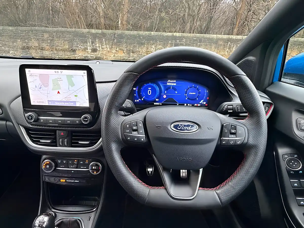 Used 2020 Ford Puma ST-Line X First Edition Blue - Interior and Exterior details 4
