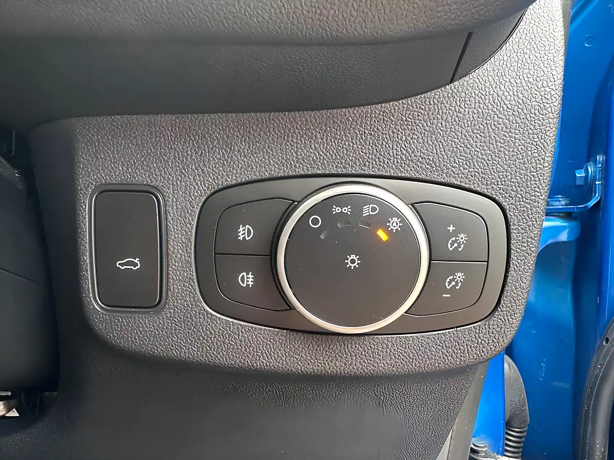 Used 2020 Ford Puma ST-Line X First Edition Plus Desert Island Blue - Interior and Exterior details 11