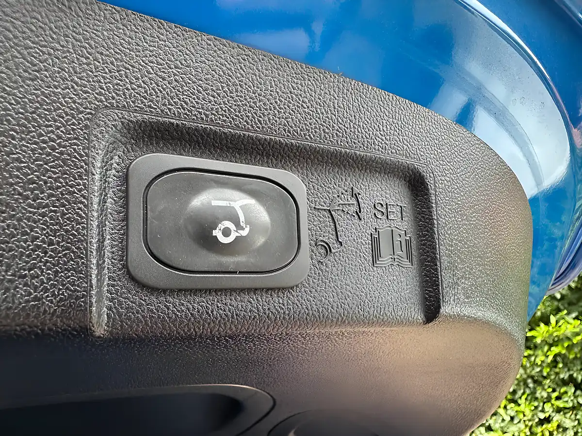Used 2020 Ford Puma ST-Line X First Edition Plus Desert Island Blue - Interior and Exterior details 13