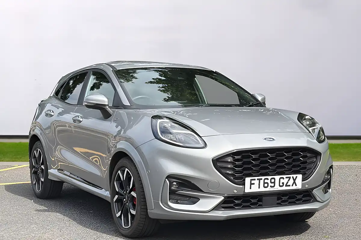 Used 2020 Ford Puma ST-Line X First Edition Silver - Front View