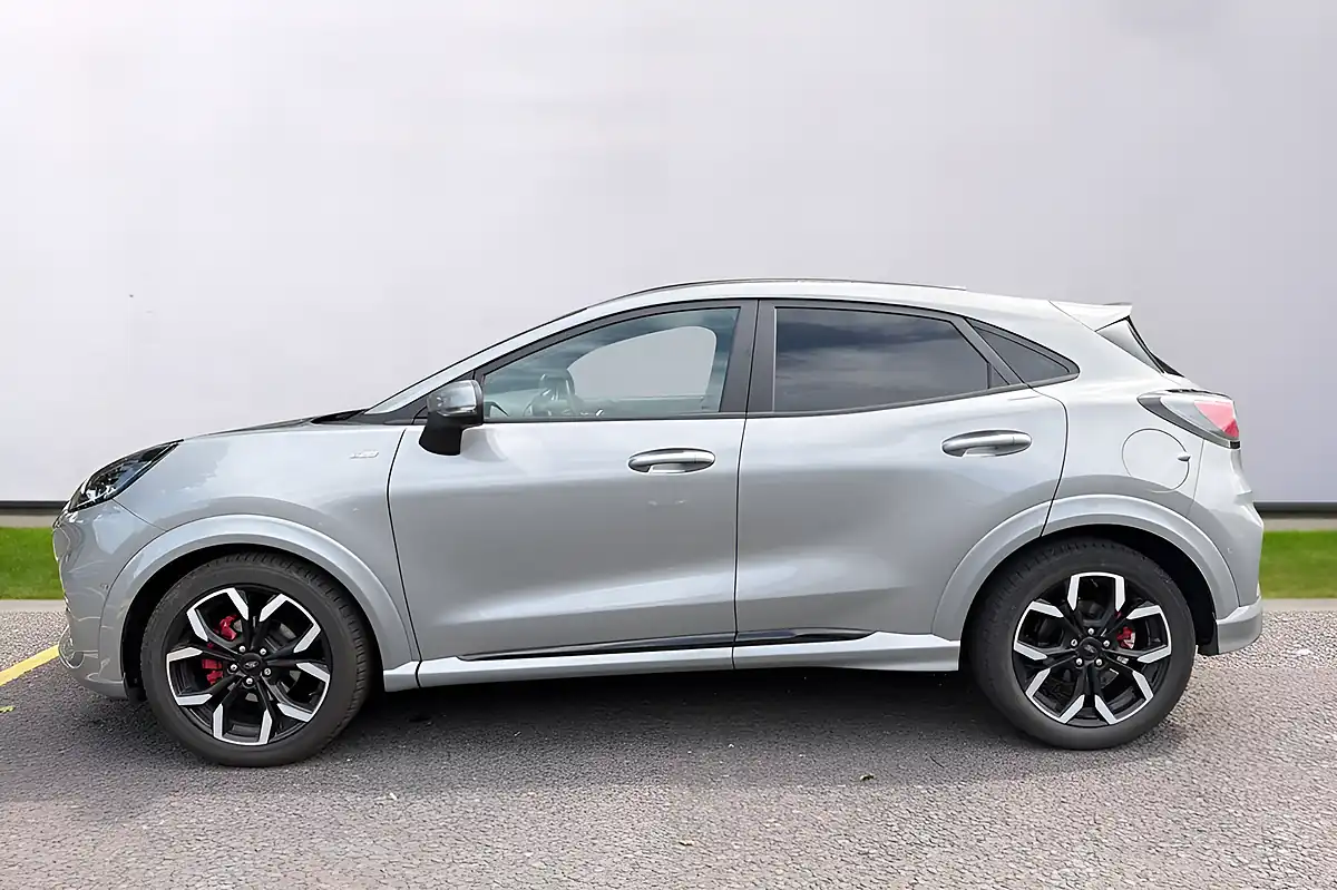 Used 2020 Ford Puma ST-Line X First Edition Silver - Interior and Exterior details 4